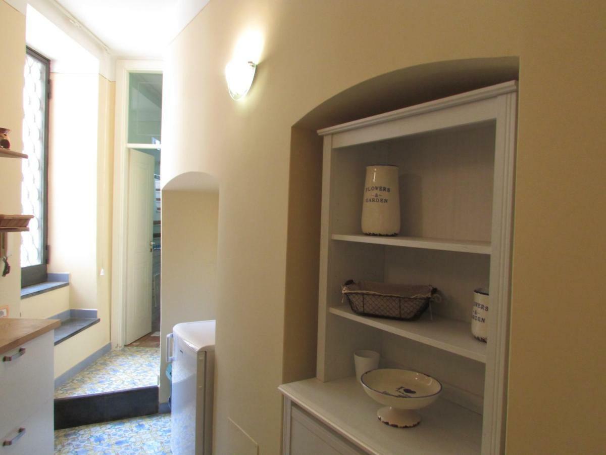 Salerno Domus Claudia Apartment Exterior photo